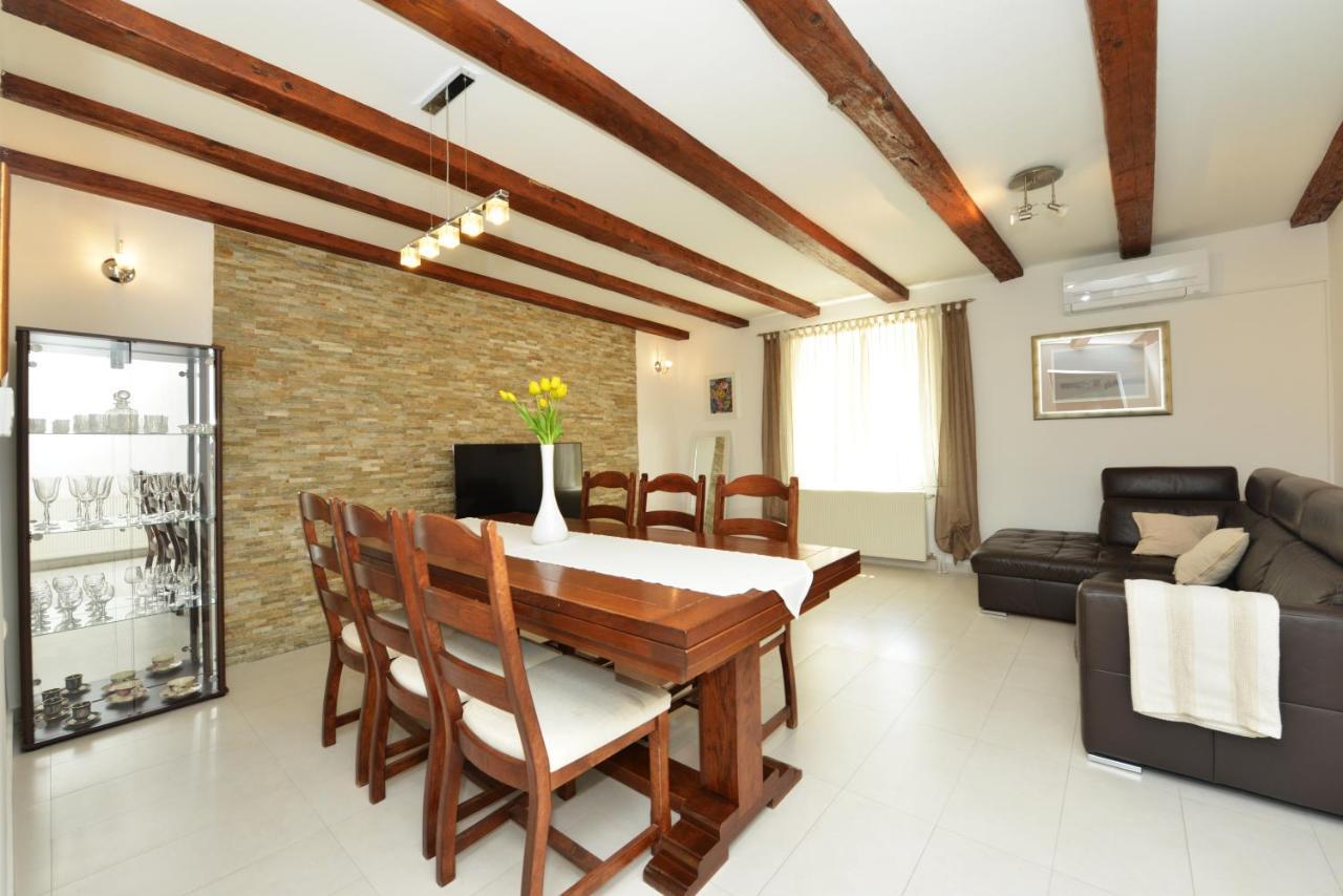 Lorena Apartment Zadar Bagian luar foto