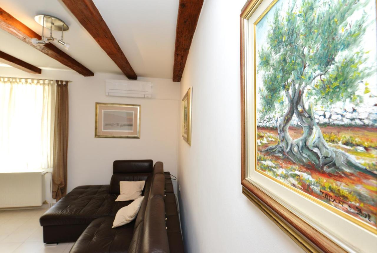 Lorena Apartment Zadar Bagian luar foto