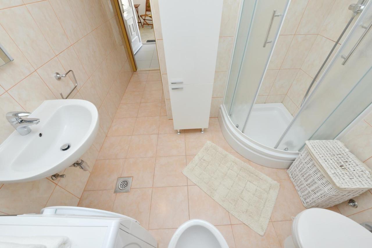 Lorena Apartment Zadar Bagian luar foto